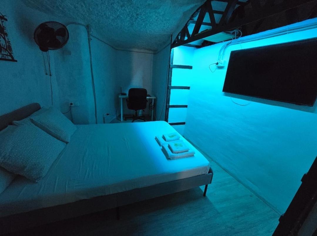 Apartamento Bonita Casa Cueva Con Jacuzzi Paterna Exterior foto